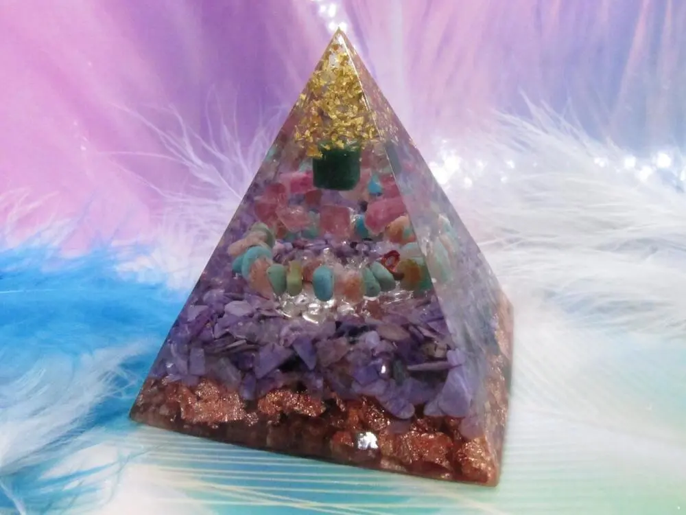 Orgonit Pyramida "Hojnost & Rozvoj & Láska"