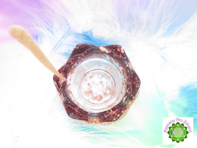 Orgonit Lotosový květ - 3v1 svícen, stojan na vonné tyčinky - Vášnivý Granát