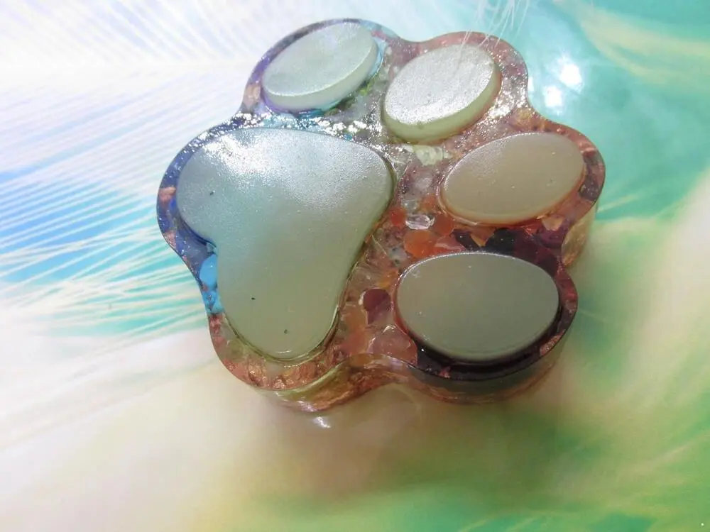 Světluška Orgonit "Čakrová tlapička"