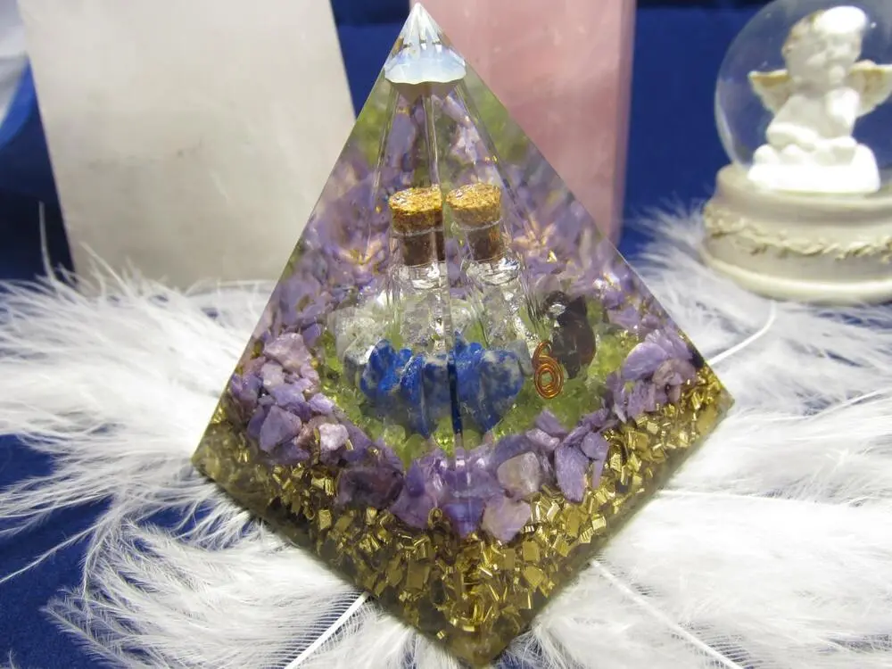 Orgonit "Léčitel" , orgonitová pyramida, dosah cca 5 metrů