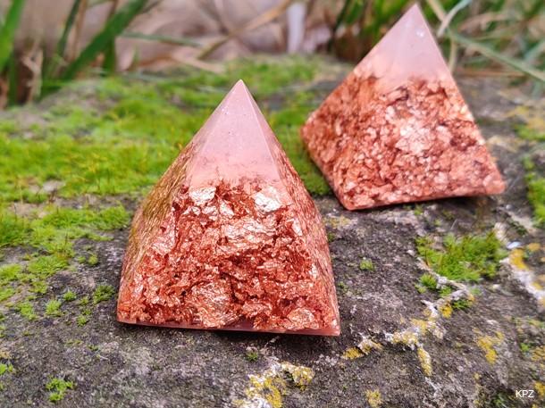 "Čistá láska" orgonit pyramida, dosah cca 4 metry