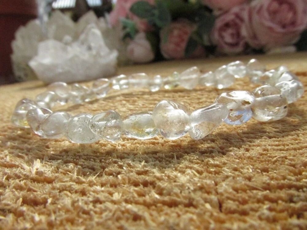Náramek topaz, tromlíčky "Vnitřní síla a odvaha"