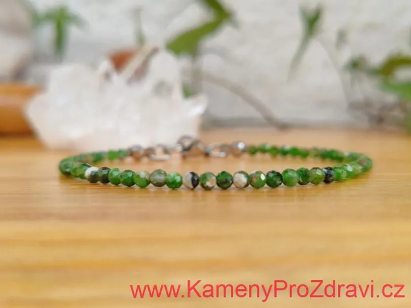 Náramek Chromdiopsid - kuličky broušené 3mm - "Léčivý nejen pro tělo"