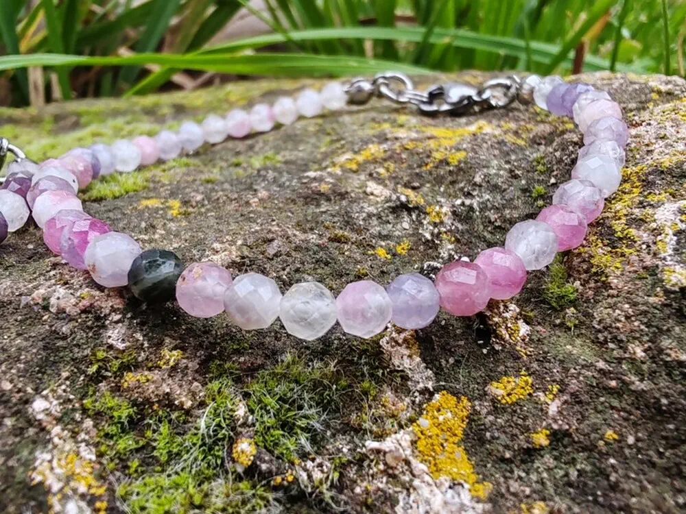 "Esence Magie Jednorožce" náramek Kámen jednorožců - Unicorn stone, broušené kuličky
