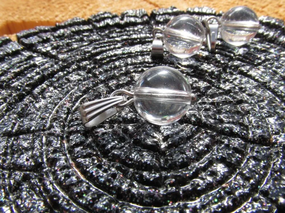 Křišťálový přívěsek - kulička hladká, 10mm