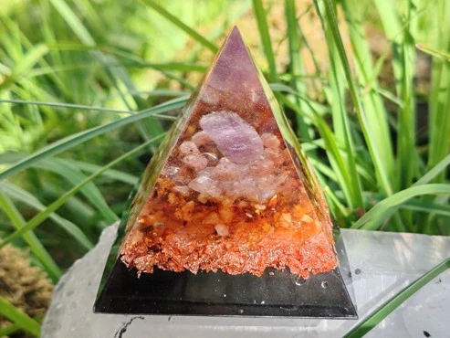 Orgonitová pyramida "Trpělivost a Klid v duši pro Berana"