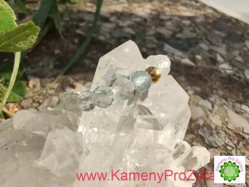 "V něžnosti a lásce" Morganitový prsten broušené kuličky 3,4mm