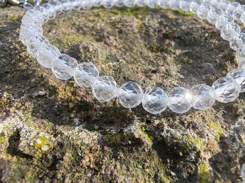 "Zrcadlo duše" náramek Křišťál, broušené kuličky 4mm