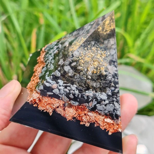Orgonitová pyramida "Superochránce", extra ochranný orgonit