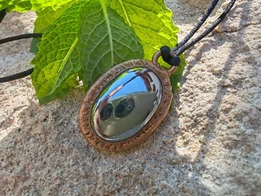 "Kosmický Pramen Křemíku" Amulet Terahertz v surové mědi