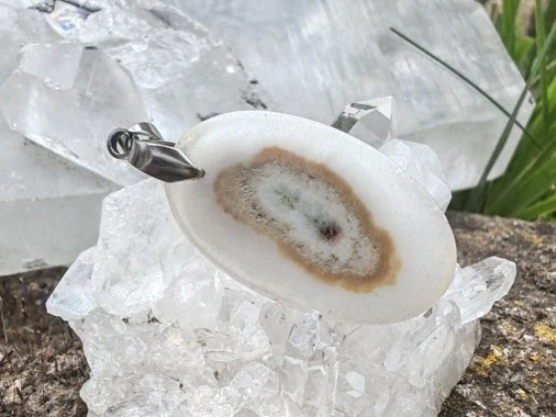 "Světelný průvodce" přívěsek Solar quartz, kabošon & nerez ocel *10