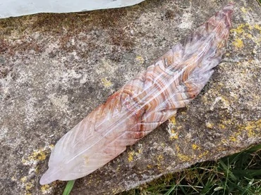 Pírko z ametystového achátu – Andělský talisman harmonie, vhledu a bezpečí *8