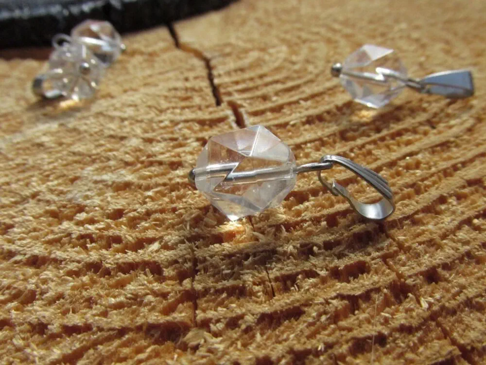 Křišťálový přívěsek - broušený, 10x8mm