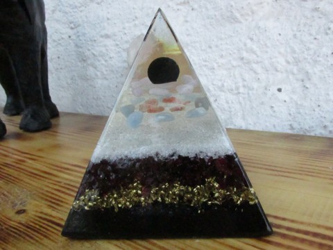 Orgonit "Ochránce z nebe"  (10x10cm) dosah cca 10 metrů