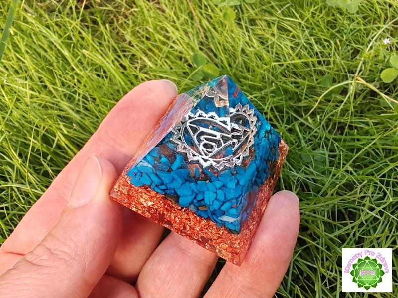 Orgonitová pyramida "Já mluvím" - krční čakra