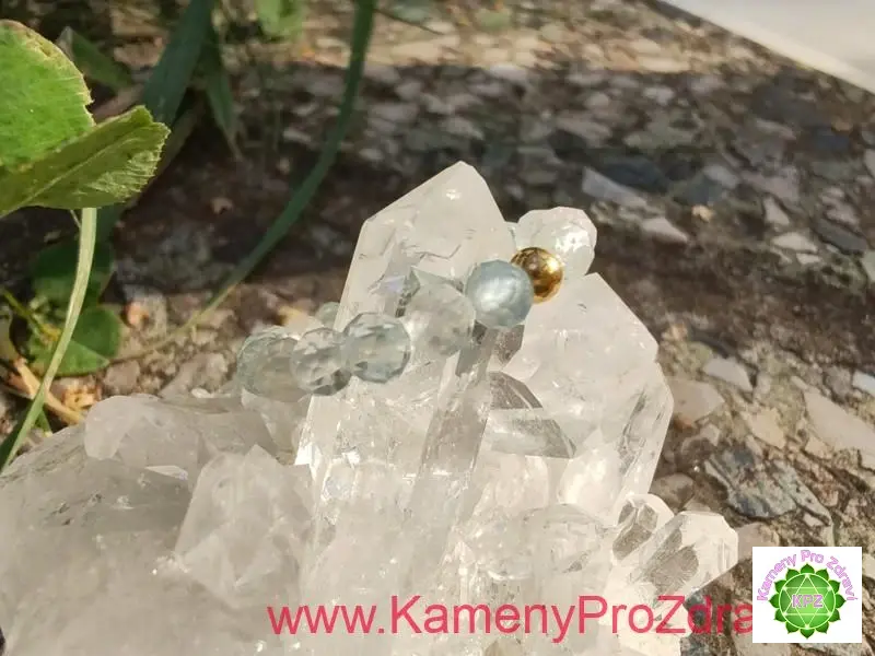 "V něžnosti a lásce" Morganitový prsten broušené kuličky 3,4mm