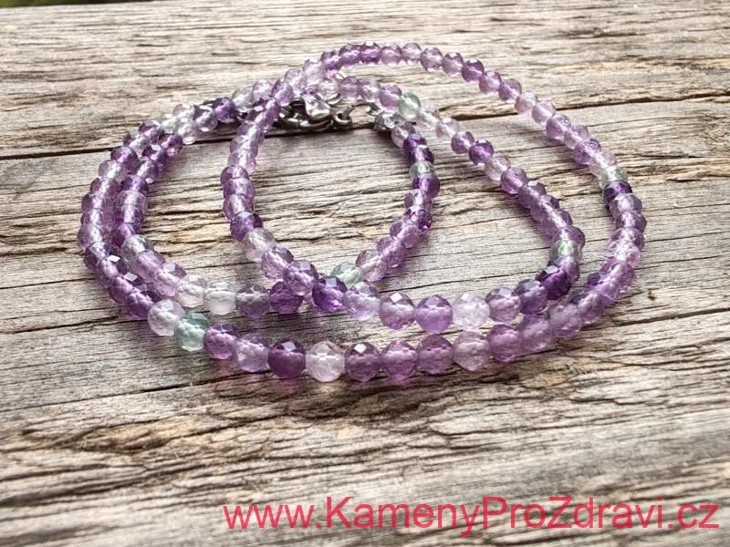 Náhrdelník - Fluorit - kuličky broušené 3,3mm - "Hlava v oblacích"