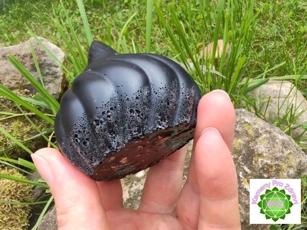 Dárek k nákupu nad 2.500,- "Šungitový strážce domova" - ochranný orgonit se šungitem