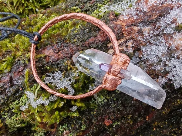 Amulet "Ochrana před temnotou" - Lemurijský křišťál & Veracruz ametyst + dárková krabička