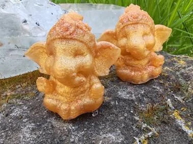 Orgonitový Ganesha "Zlatý úspěch" – Měď, Křišťál & Duhové odlesky
