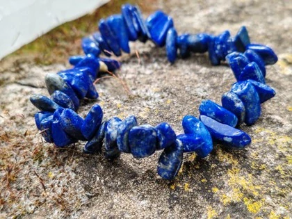 "Moudrost a pravda" Lapis lazuli náramek z extra velkých zlomků