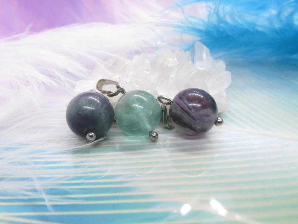 Přívěsek Fluorit duhový, 8mm