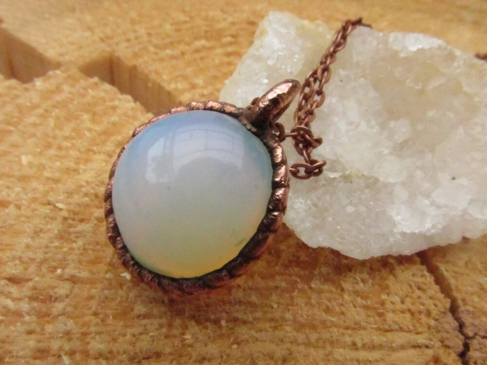 Amulet "Duhový" Opalit