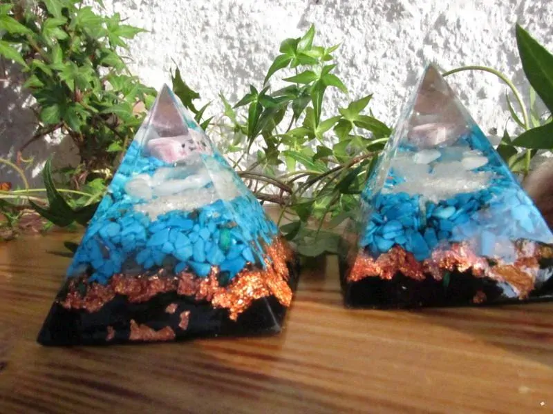 Orgonitová pyramida "Odolnost & Otevřenost pro Raka"