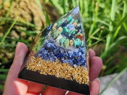 Orgonitová pyramida "Hluboké poznání & Důslednost pro Střelce"