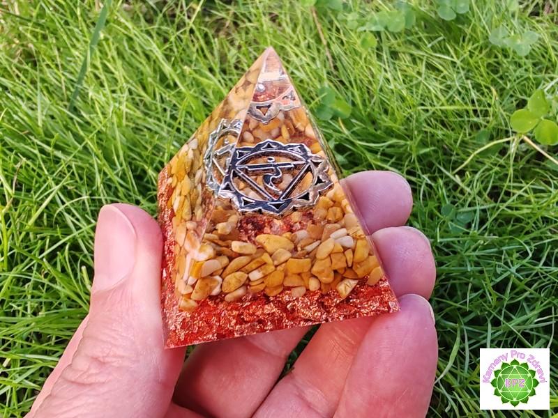 Orgonitová pyramida "Já dělám" - čakra Solar Plexus