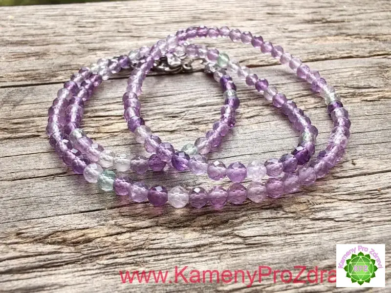 Náhrdelník - Fluorit - kuličky broušené 3,3mm - "Hlava v oblacích"