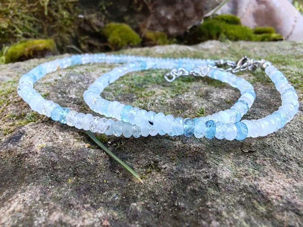 "Prozření pro duši" akvamarínový náhrdelník, broušené rondelky, 3,8mm