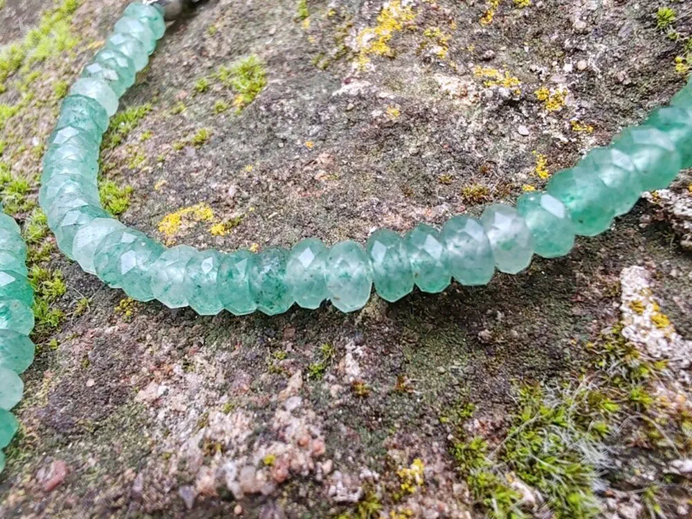 "Zelený tok hojnosti" náramek zelený avanturín, broušené rondelky 4,3mm