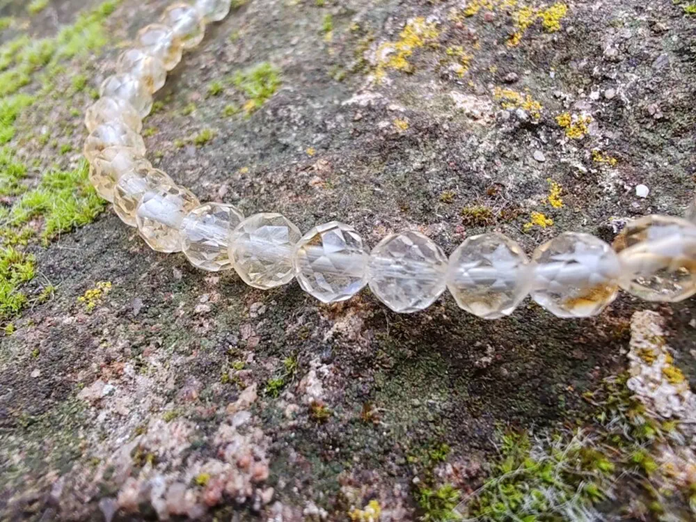 "Zlatý klíč hojnosti" náramek citrín, broušené kuličky 4,4mm