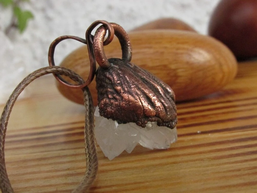 Amulet "Nevinnost" křišťálová minidrúza