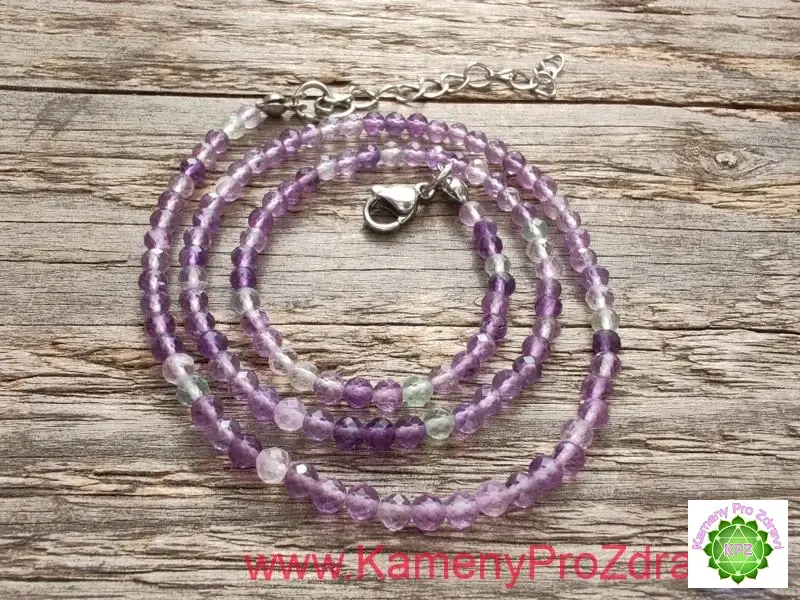 Náhrdelník - Fluorit - kuličky broušené 3,3mm - "Hlava v oblacích"