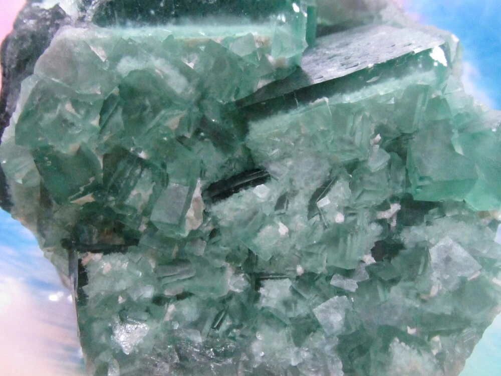 Fluorit drúza - 910gr