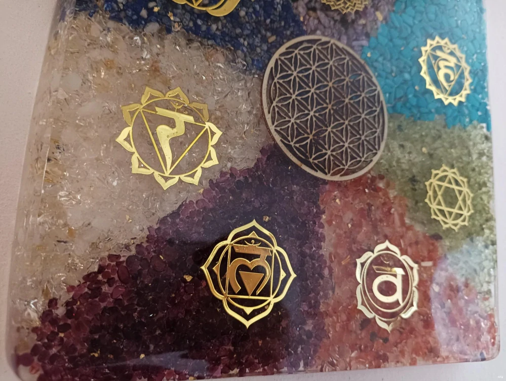 Výroba obrazu na přání  - Léčení čaker Posvátnou geometrií - orgonitový obraz