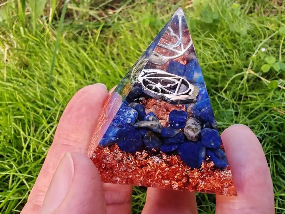 Orgonitová pyramida "Já vidím" - čakra třetího oka
