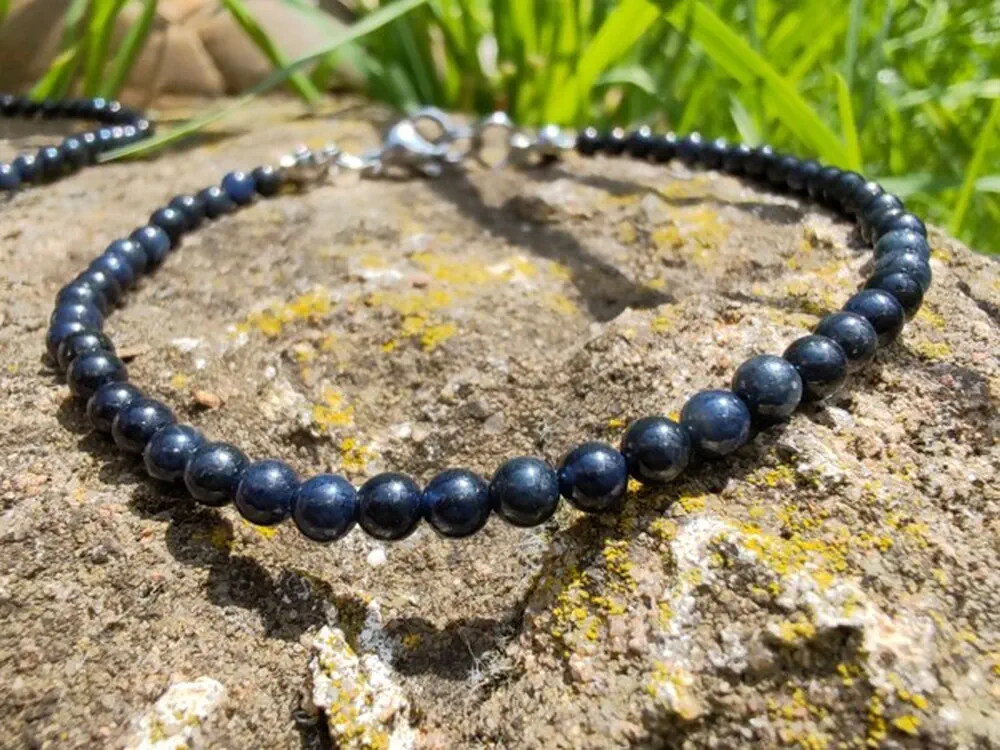 "Nebeský klid" - náramek safír přírodní, hladké kuličky 3,2mm