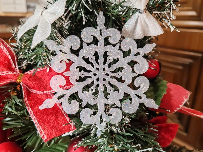 "Srdce Sněžného Království" - něžně sněžná orgonitová vločka