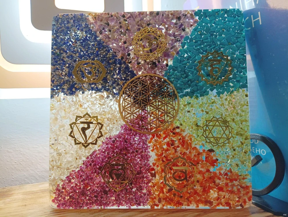 Výroba obrazu na přání  - Léčení čaker Posvátnou geometrií - orgonitový obraz
