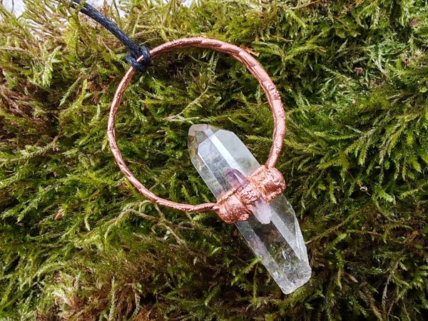 Amulet "Ochrana před temnotou" - Lemurijský křišťál & Veracruz ametyst + dárková krabička