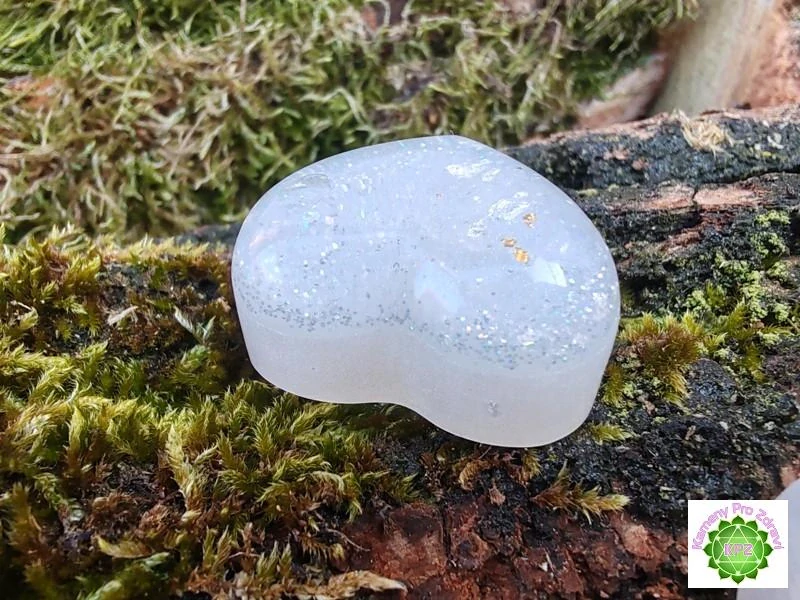 Dárek k nákupu nad 500,- "Něžný květ Lásky" - něžně sněžné orgonitové srdíčko