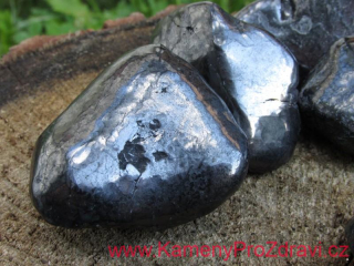 Šungit tromlovaný volný leštěný, 35-40g