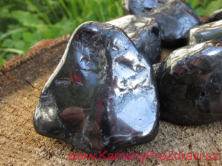 Šungit tromlovaný volný leštěný, 30-35g