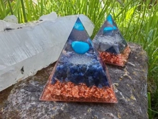 "Pro hluboké meditace a sny" II, orgonitová pyramida, dosah cca 5metrů