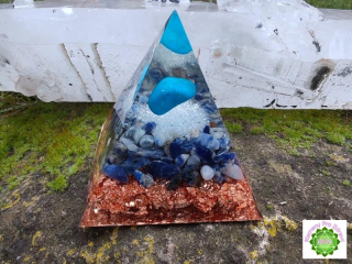 Dárek k nákupu nad 1.800,- "Pro hluboké meditace a sny" II, orgonitová pyramida, dosah cca 5metrů