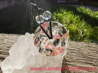 Orgonitový přívěsek "Ochránce srdce" s turmalínem a vločkami drahých kovů