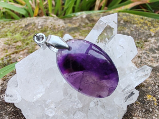 "Galaxie Klidu" - přívěsek Hvězdný ametyst, kabošon *9